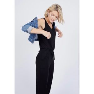 Max Studio High Twist Jumpsuit Size Small